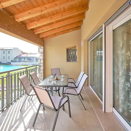 New Casa Augusto Daire *