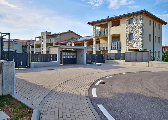 New Casa Augusto Daire *