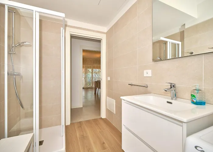 New Casa Augusto Lazise